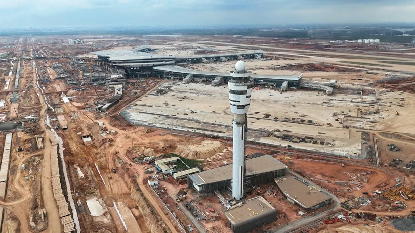 Chuẩn bị cho chuyến bay kỹ thuật đầu tiên tại Sân bay quốc tế Long Thành