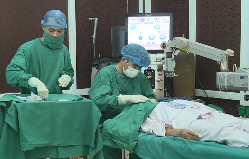 Khám mắt định kỳ – Chìa khóa bảo vệ “cửa sổ tâm hồn”