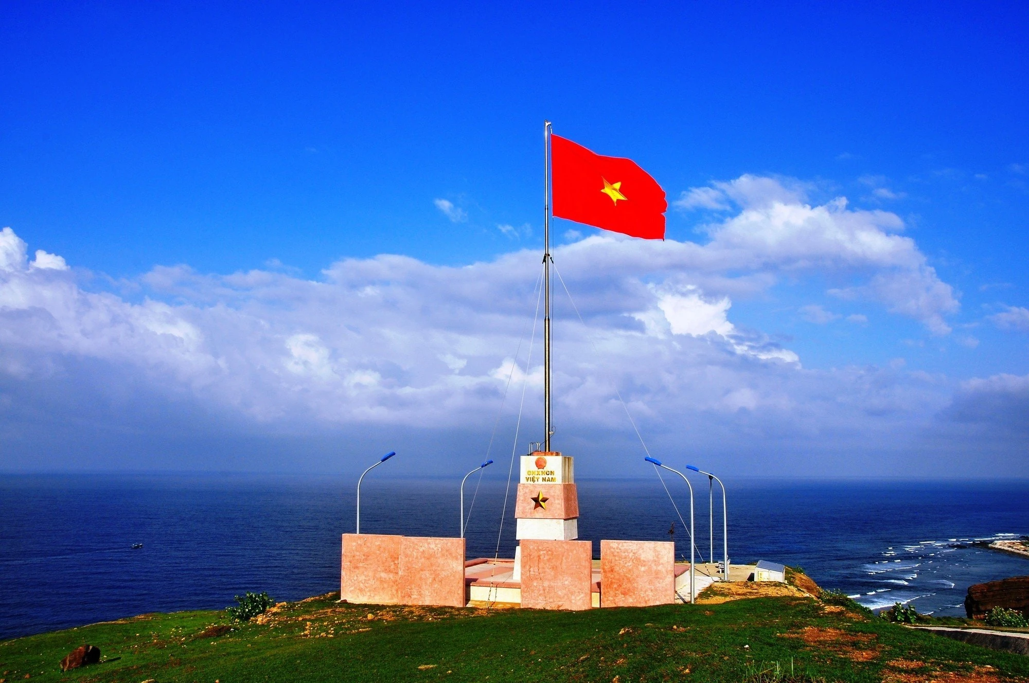 Ngày này năm xưa (16/12): Ghi dấu nhiều sự kiện quan trọng về lịch sử, văn hóa của Việt Nam