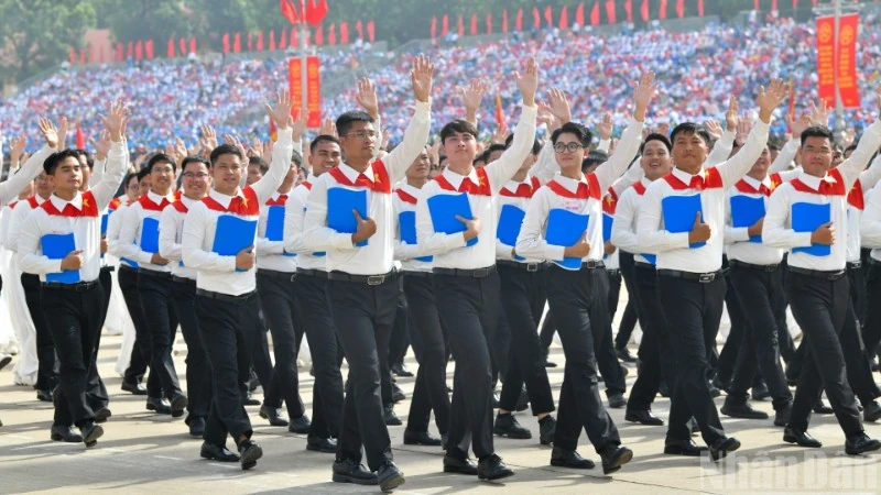 Phát triển đội ngũ trí thức trong thời kỳ hiện đại hóa đất nước