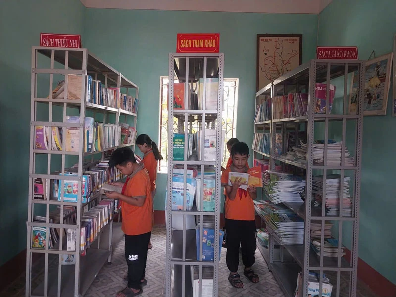 Sách giáo khoa thống nhất giúp ổn định nền tảng...