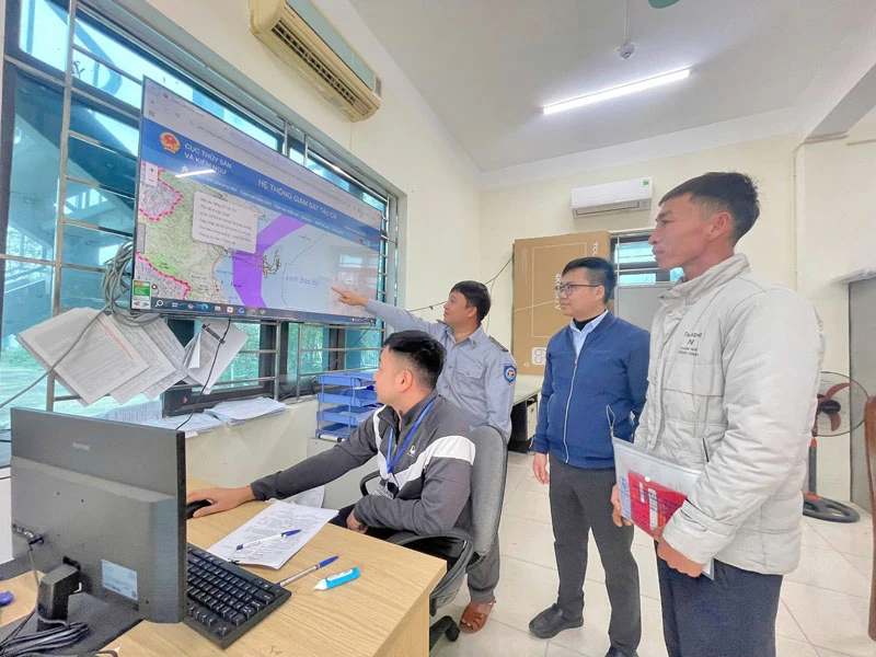 Đầu năm nơi cửa biển Lạch Bạng