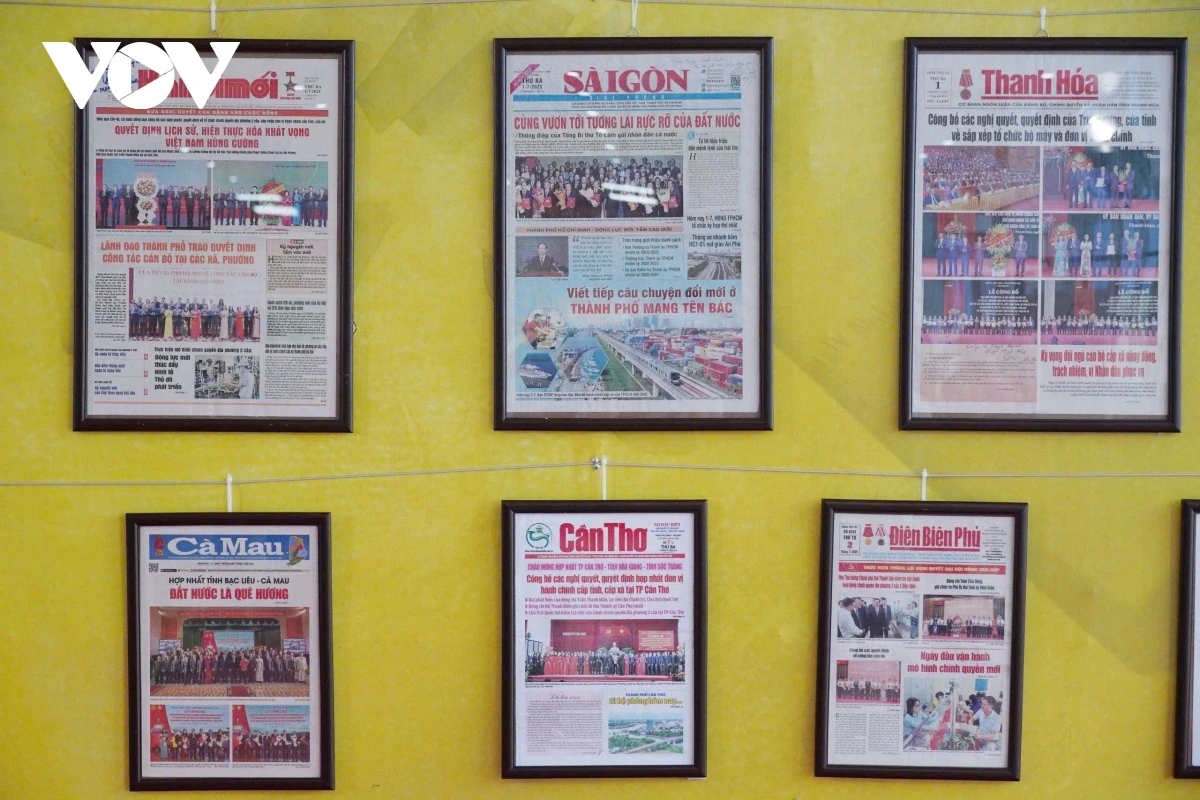 Lần đầu công bố 34 ấn bản báo in của các tỉnh thành sau sáp nhập