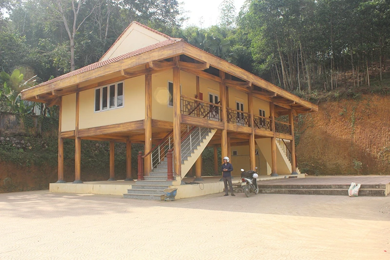 Mở hướng phát triển du lịch cộng đồng ở bản Lốc