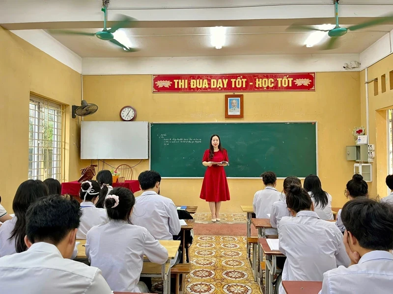 82 giáo viên được cử đào tạo nâng trình độ chuẩn năm 2026