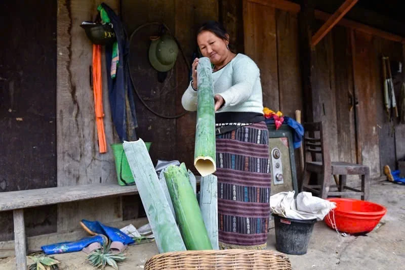 Nét đẹp nghề làm giấy dó của đồng bào Mông