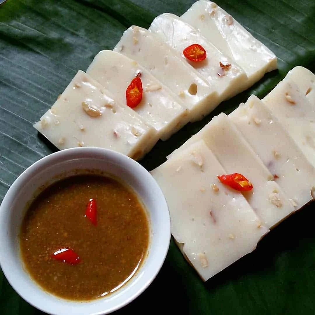 Bà nội và những khung trời tuổi nhỏ