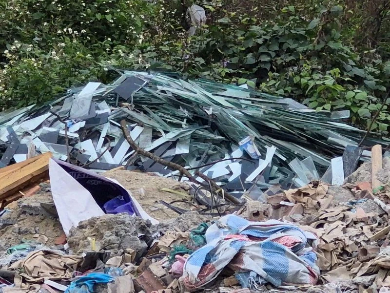 Cần xử lý dứt điểm các bãi rác tự phát tại đô thị