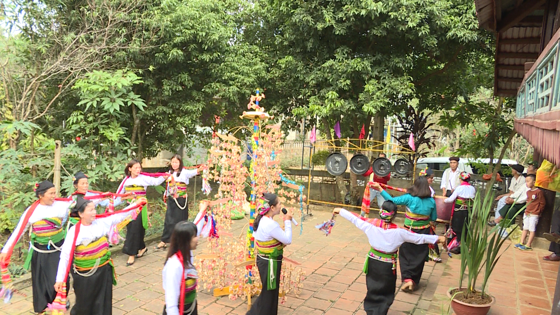 Nét văn hóa ngày xuân của dân tộc Mường