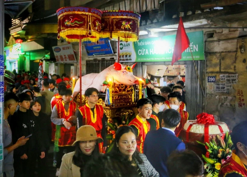 Lễ rước “ông lợn” truyền thống độc nhất đầu Xuân ở Việt Nam