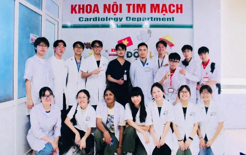 Những bác sĩ trẻ viết bản tình ca của sự trở về: Bài 1 - Hồi sinh những nhịp đập mong manh