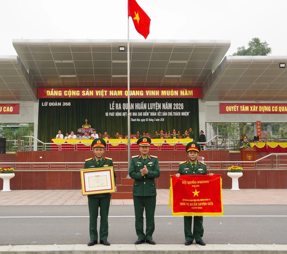Lữ đoàn 368 ra quân huấn luyện, phát động đợt thi đua cao điểm