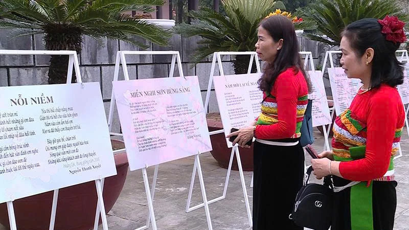 Tiếng thơ xứ Thanh hòa nhịp cùng khát vọng đất nước