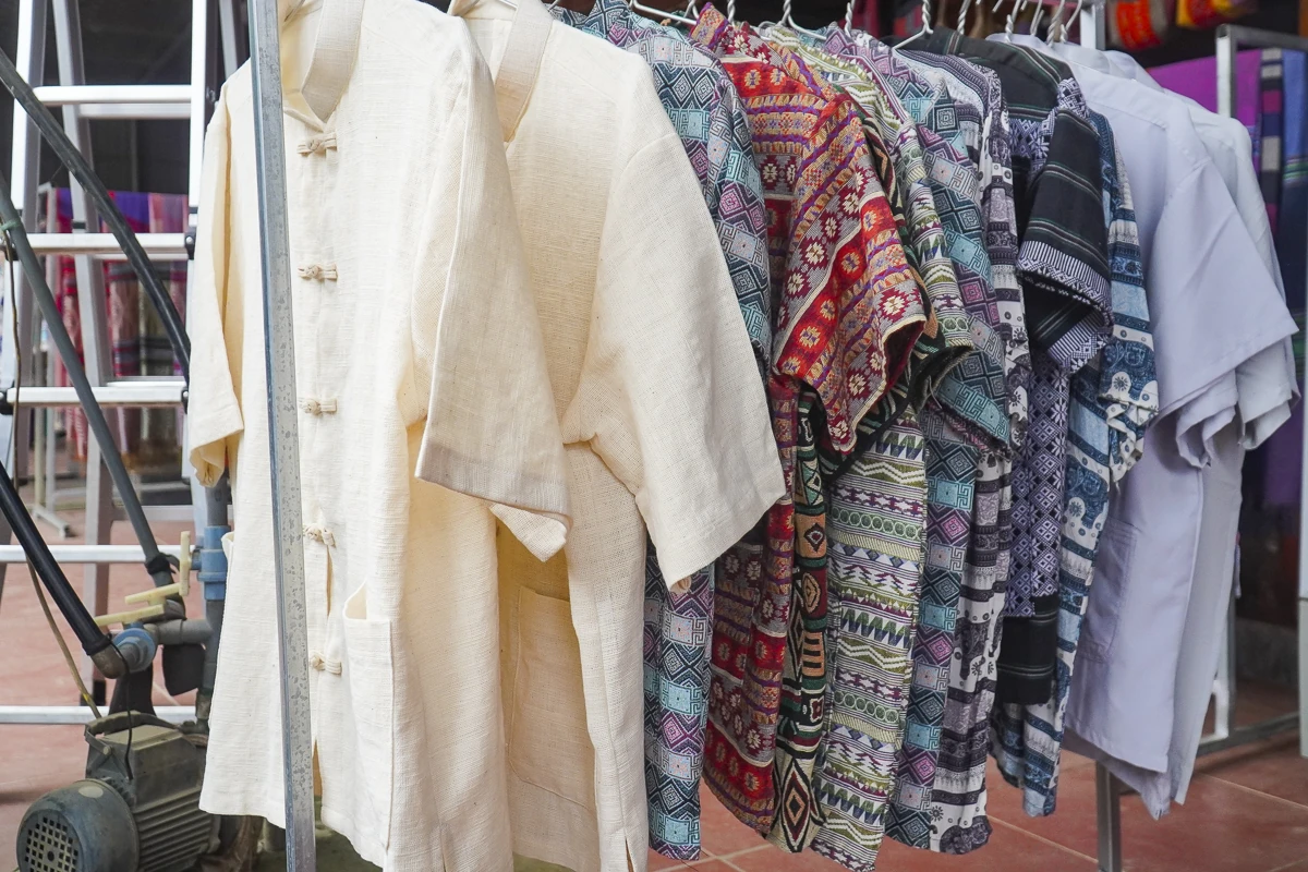 Tiếng thoi giữ hồn thổ cẩm