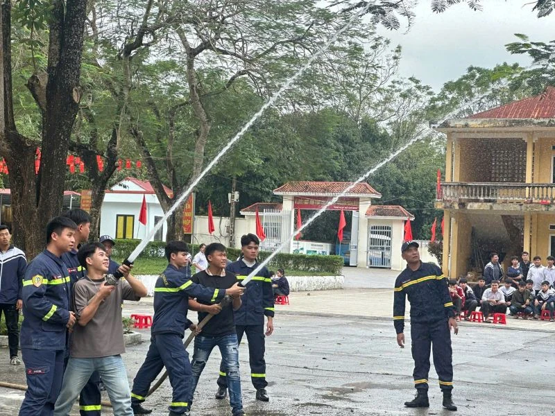 Khát vọng thanh xuân (Bài cuối): Bảo vệ tính mạng của Nhân dân trong lũ dữ - Mệnh lệnh từ trái tim