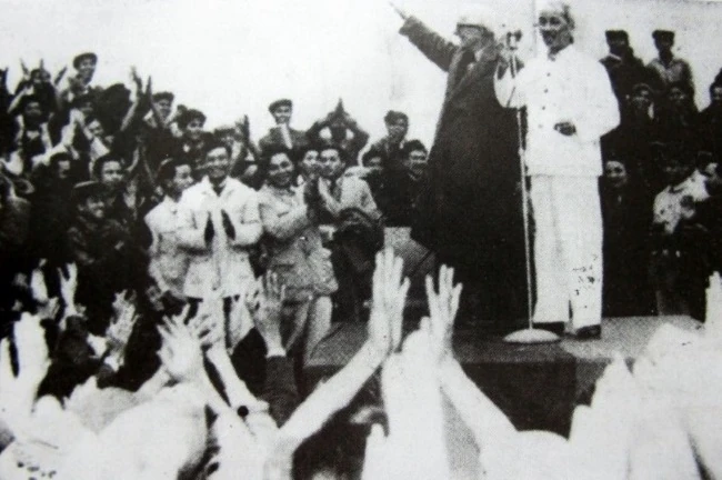 Ngày này năm xưa (12/4): Quân giải phóng Miền Nam tiến công dữ dội sân bay Tân Sơn Nhất