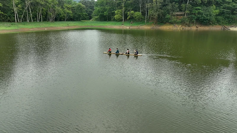Vương vấn Pù Bai