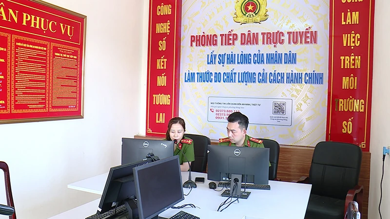 Người dân “gõ cửa” online: Mô hình tiếp công dân thời 4.0