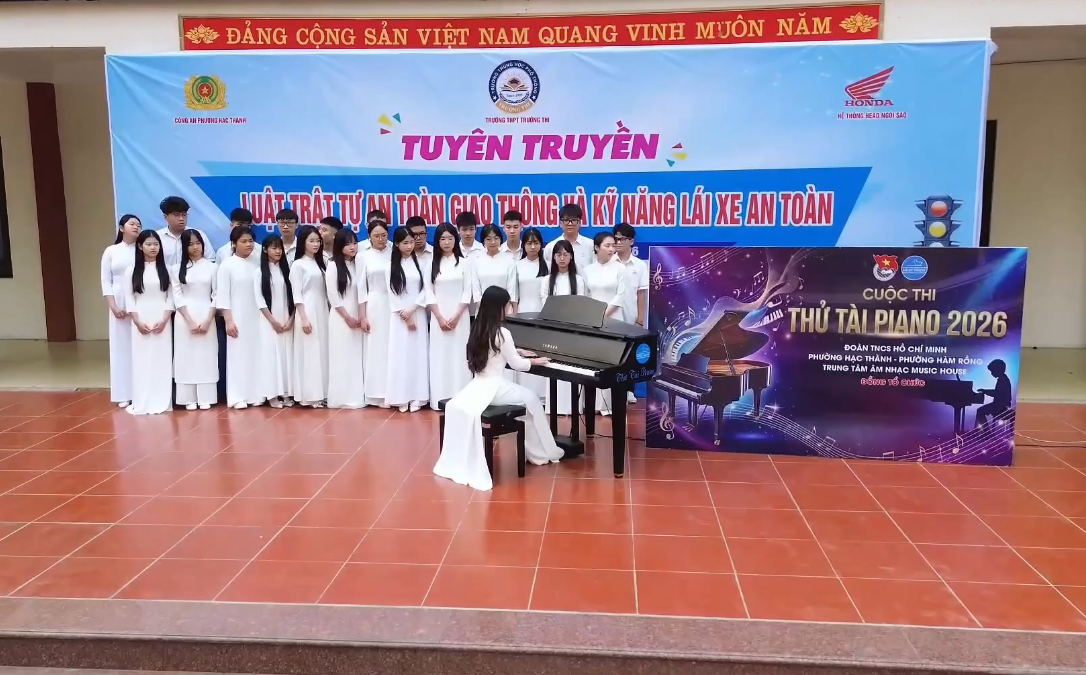 Nơi ước mơ tuổi thơ ngân vang trên những phím đàn