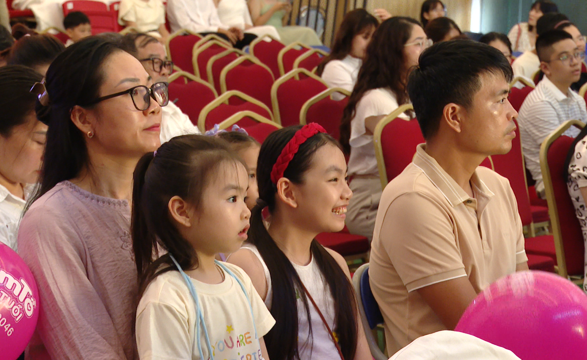 Nơi ước mơ tuổi thơ ngân vang trên những phím đàn
