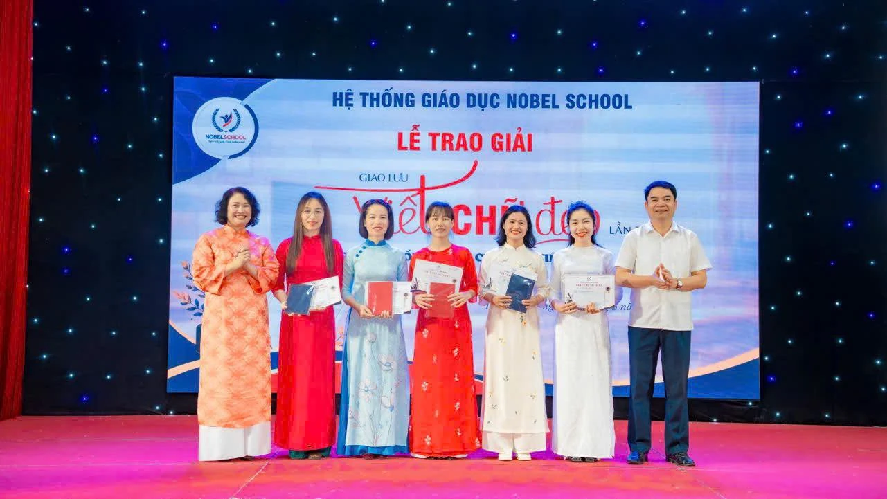 Nét chữ - Nết người: Lan tỏa tình yêu tiếng Việt từ Hội thi viết chữ đẹp