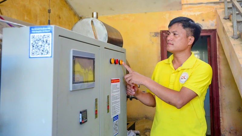 Từ căn phòng lạnh, người đàn ông gây dựng 7 sản phẩm OCOP
