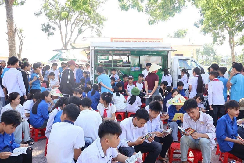 Văn học thiếu nhi: Tín hiệu và sự chờ đợi