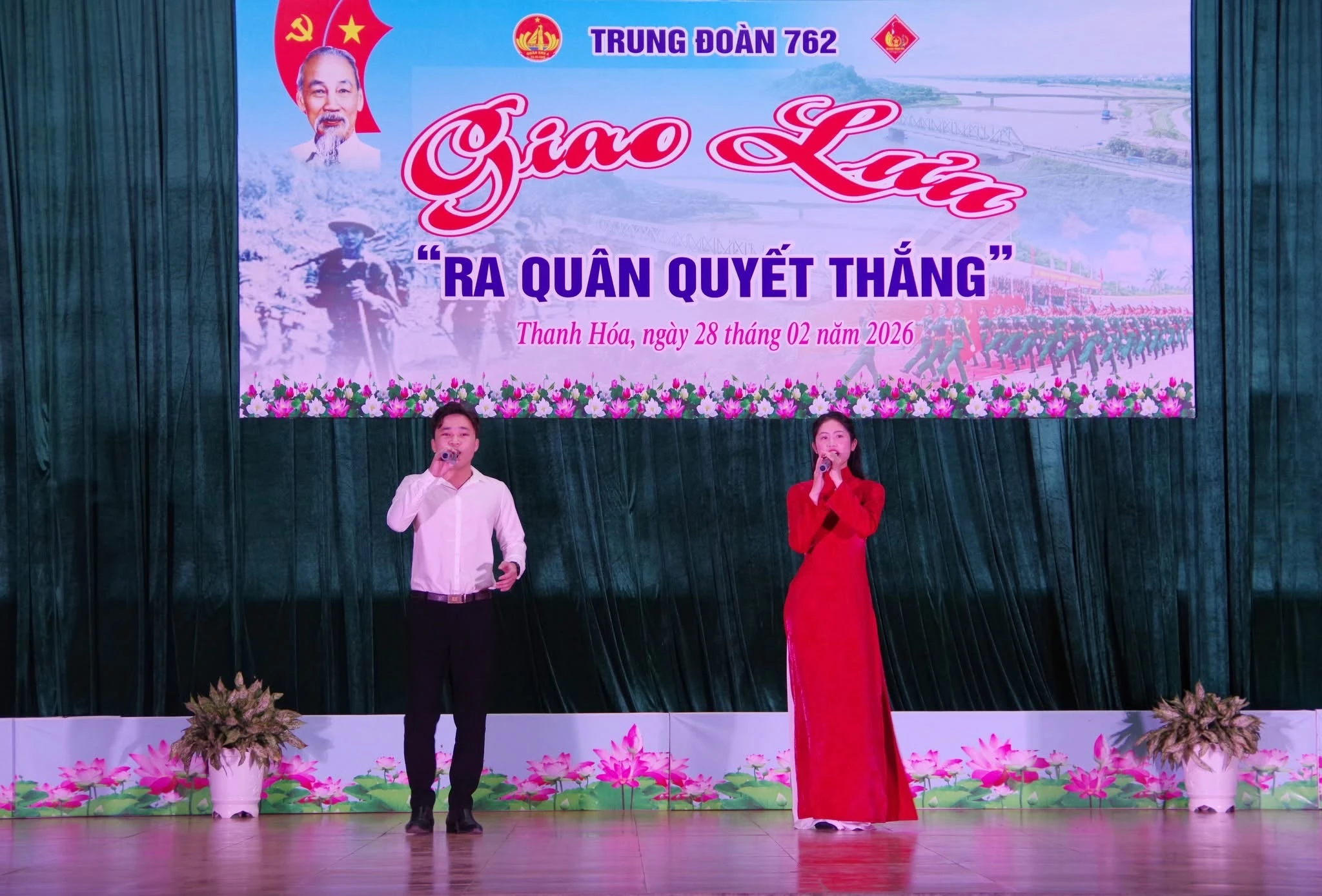 Nữ sinh viên “3 trong 1” - Học giỏi, mê công tác đoàn và khát khao trở thành nhà báo