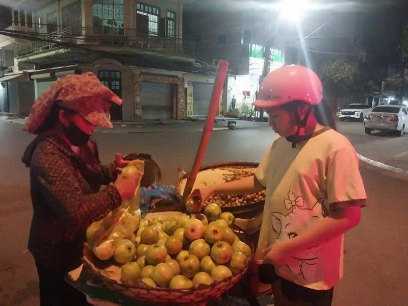Khi phố thị lên đèn