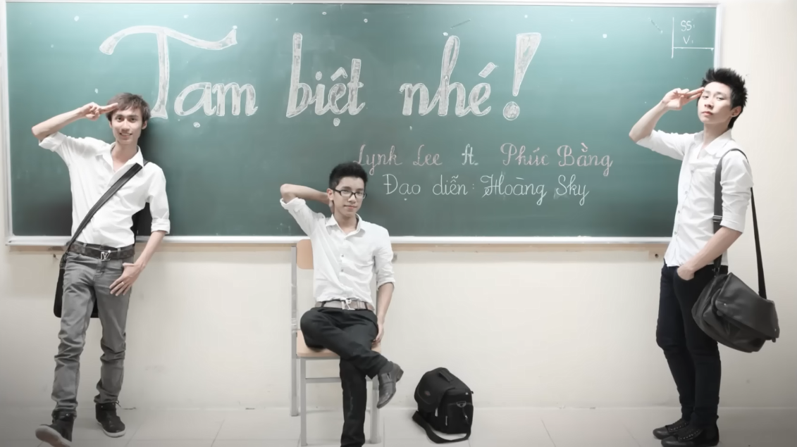 Thanh âm tháng Sáu