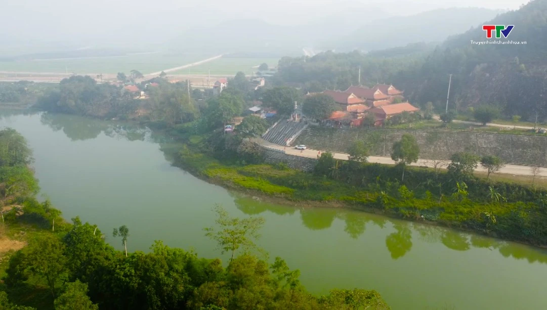 Đền Hàn Sơn – Điểm đến tâm linh giữa vùng non nước hữu tình