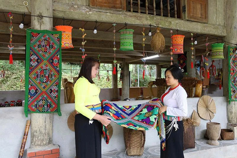 Từ sản phẩm địa phương đến đặc sản du lịch