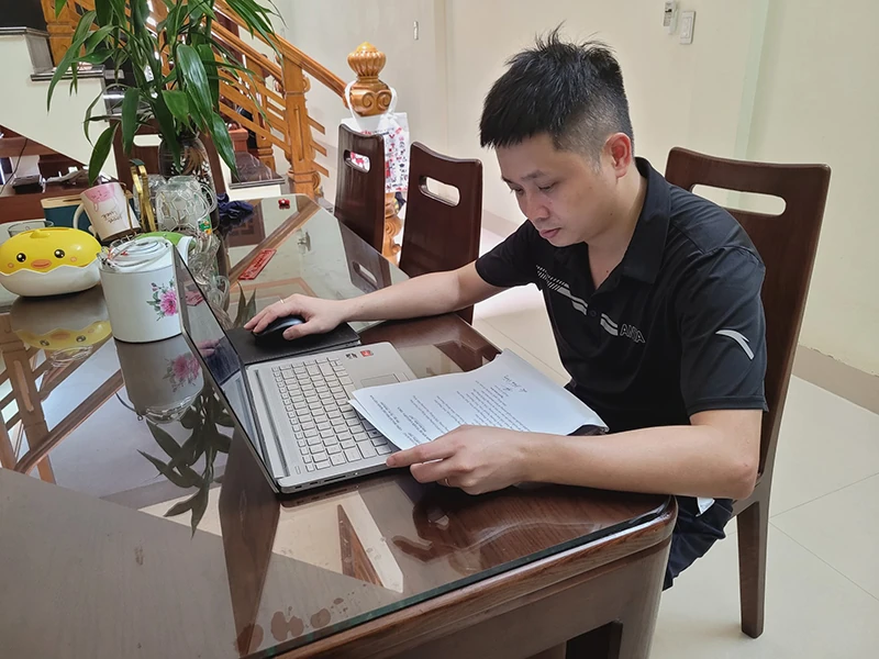 Xin việc trực tuyến