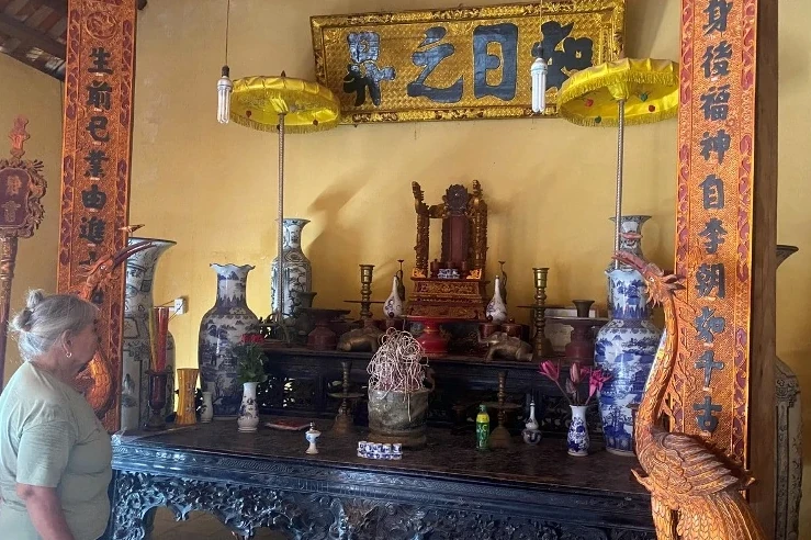 Đình làng Trịnh Xá và lễ hội Trò Chiềng