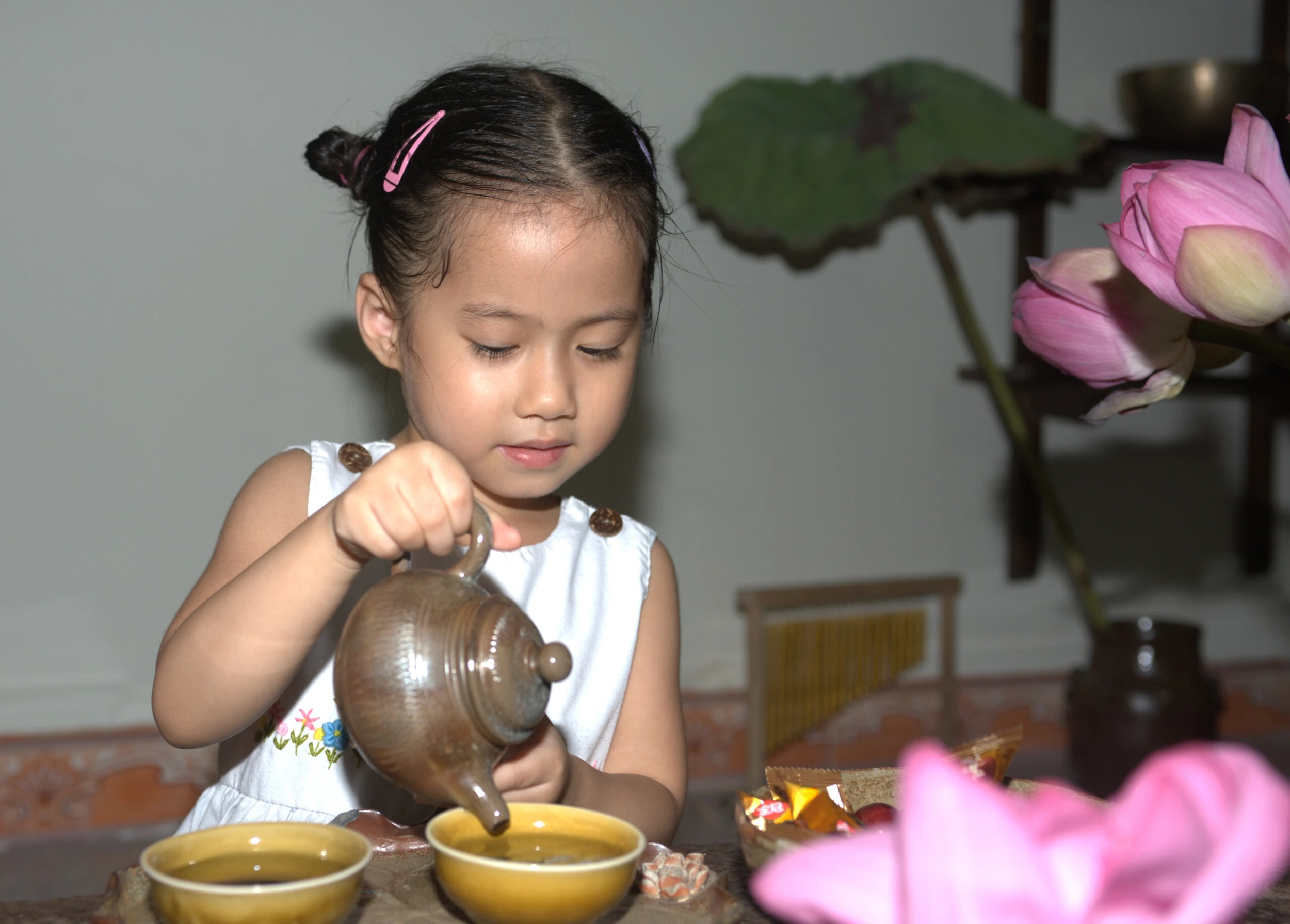 Từ góc bếp nhỏ, kỹ năng sống và lòng biết ơn lặng lẽ nảy mầm