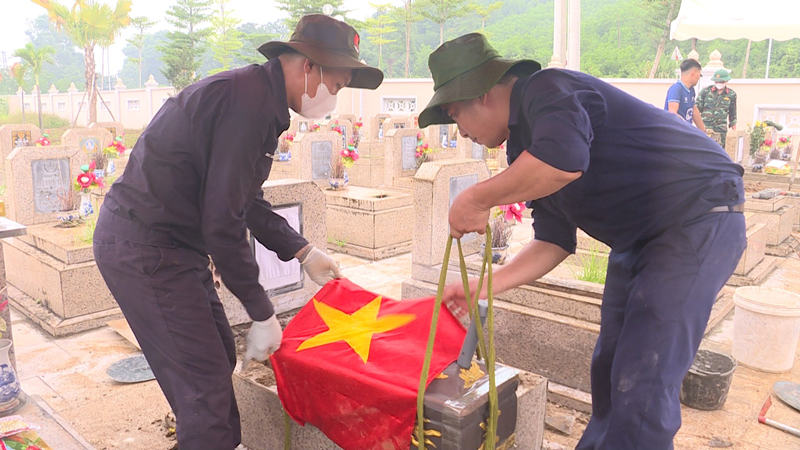 Bắc những “nhịp cầu trở về”