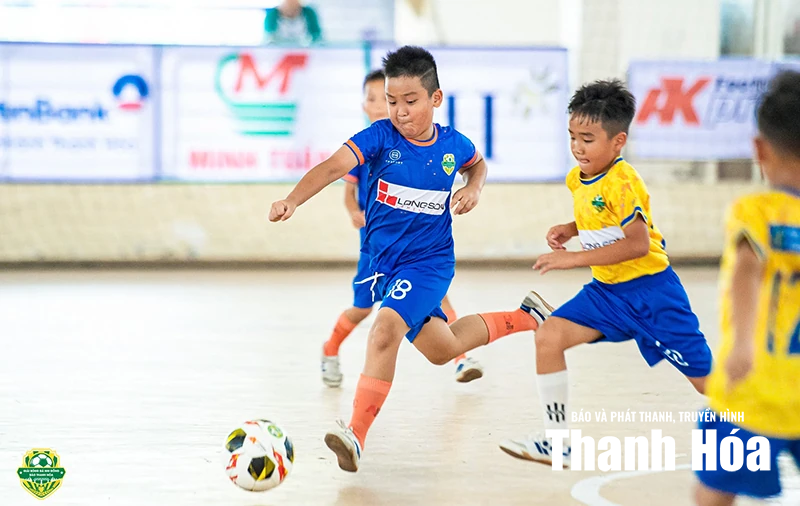Nơi chắp cánh những ước mơ sân cỏ