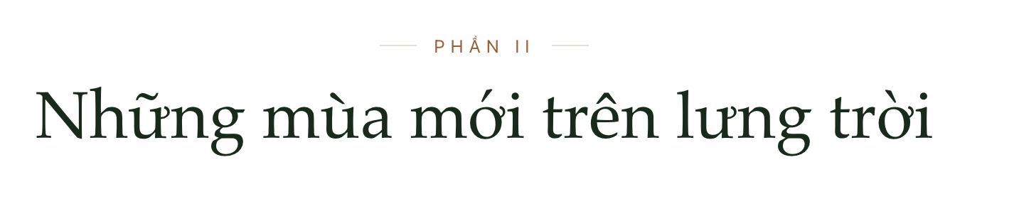Ngày mới trên đỉnh núi