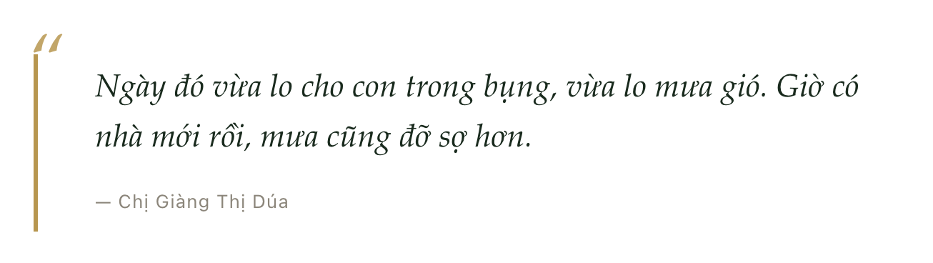 Ngày mới trên đỉnh núi