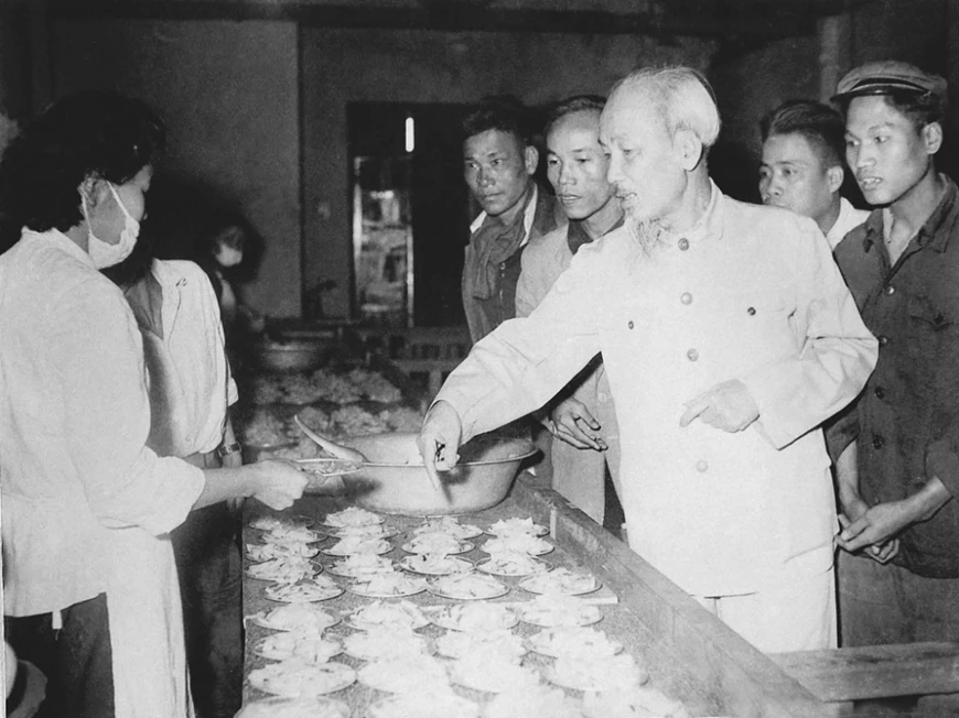 Ngày này năm xưa (2/7): Quốc hội quyết định tên nước Cộng hòa xã hội chủ nghĩa Việt Nam