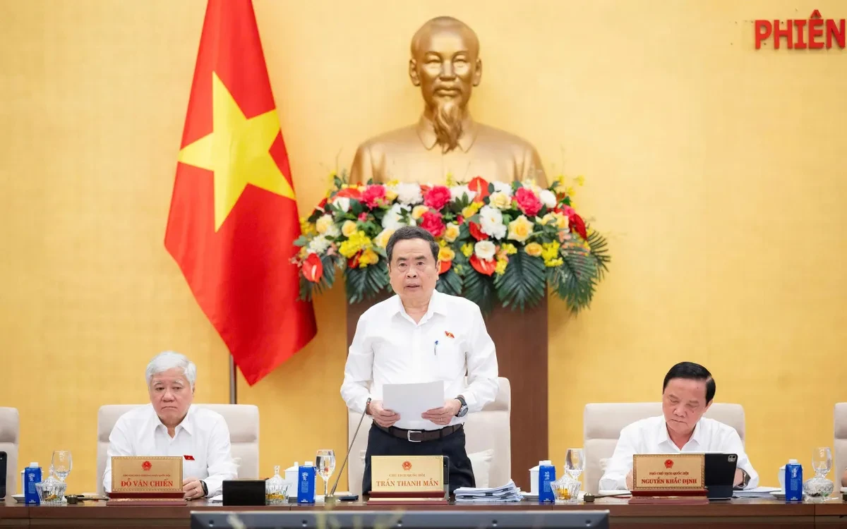 Ủy ban Thường vụ Quốc hội xem xét 24 dự án luật, nghị quyết dự kiến trình Quốc hội tại Kỳ họp không thường lệ