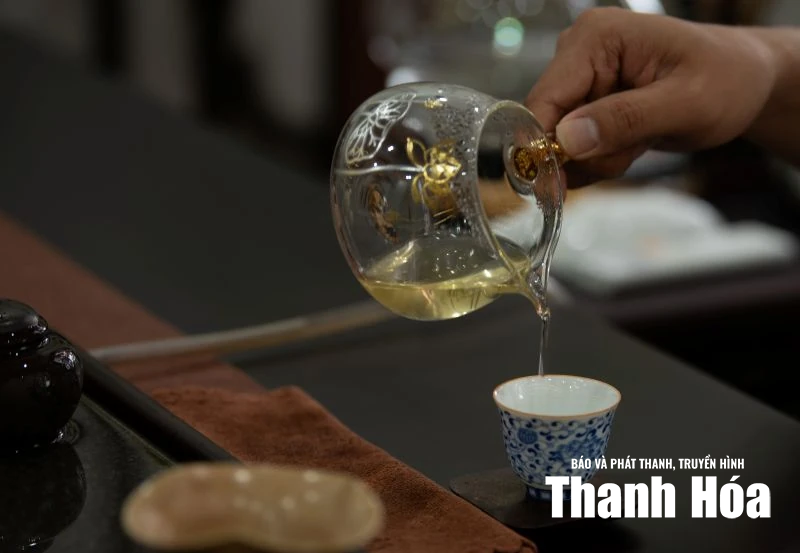 Triết lý ba ngụm trà