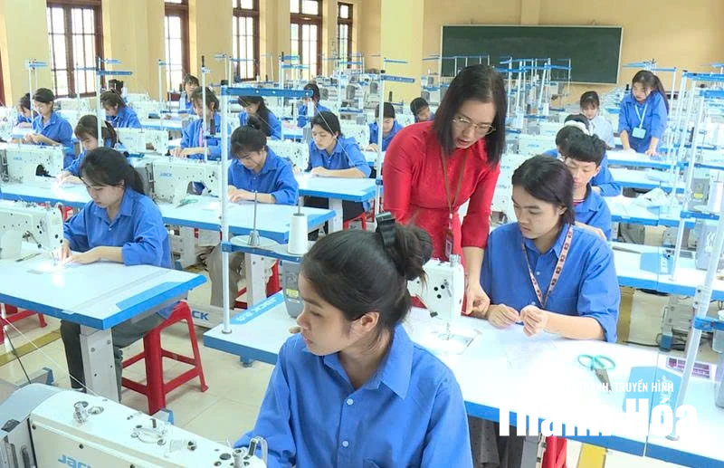 Thắp lửa đam mê nghiên cứu trong trường học