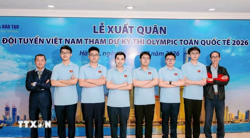 Cả 6 học sinh Việt Nam đều đoạt huy chương tại Olympic Toán quốc tế 2026
