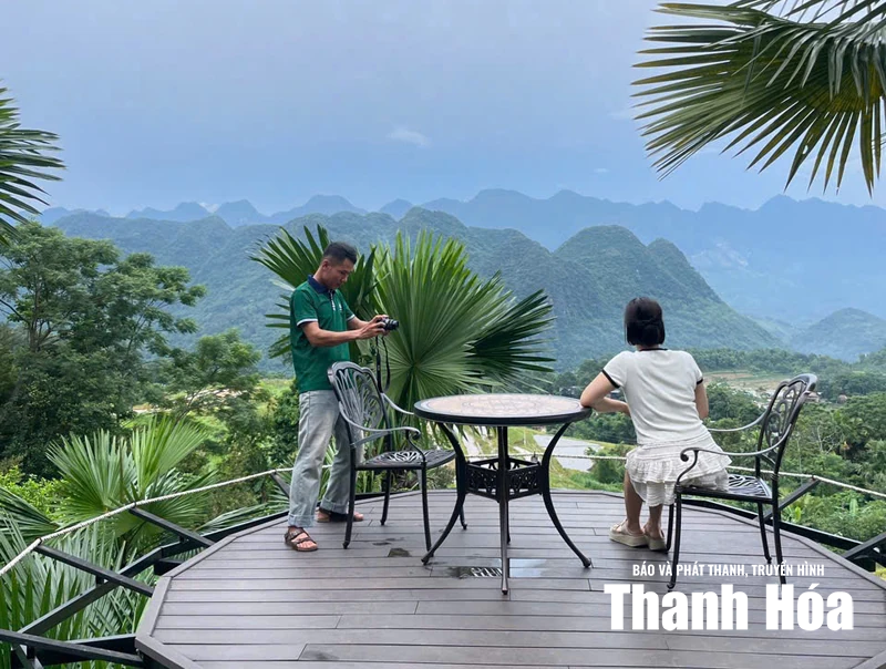 Người dẫn đường của bản làng