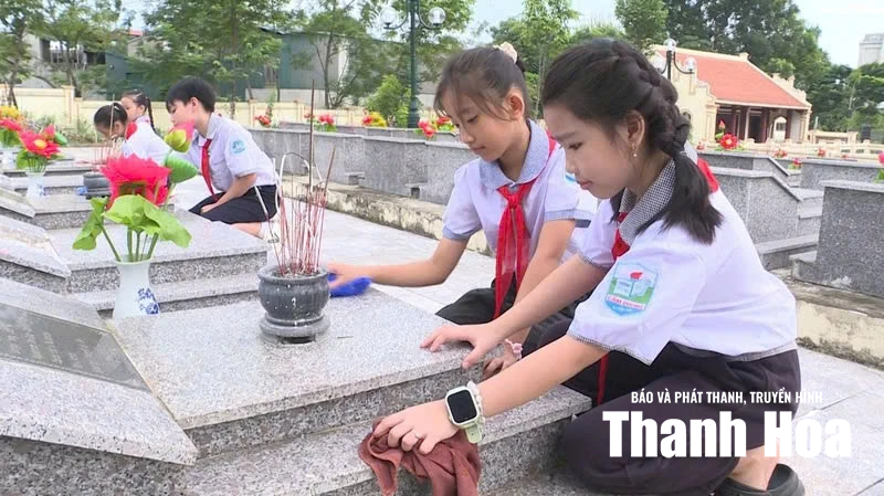 Tuổi trẻ xã Cẩm Thủy với công tác “Đền ơn đáp nghĩa”