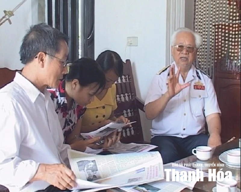 Sóng Lạch Trường