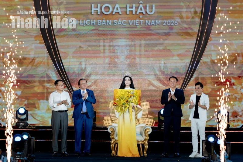Hoa hậu Vũ Thị Thảo: “Bản sắc giúp chúng ta bước vào tương lai với sự khác biệt”
