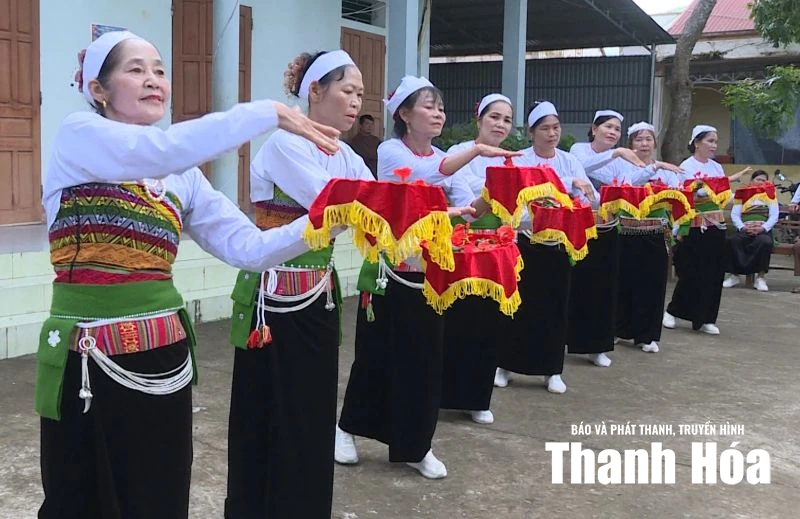 Nối nhịp thế hệ, giữ hồn Mường