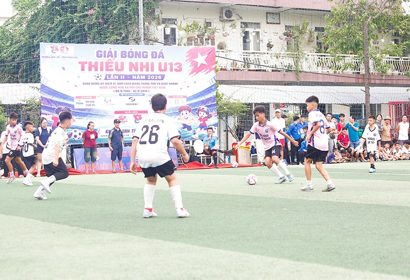 Phường Sầm Sơn khai mạc Giải bóng đá U13 lần thứ II, năm 2026